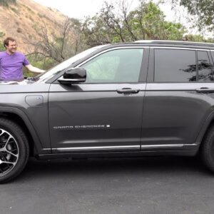 The 2022 Jeep Grand Cherokee 4xe Is Jeep Going Electric