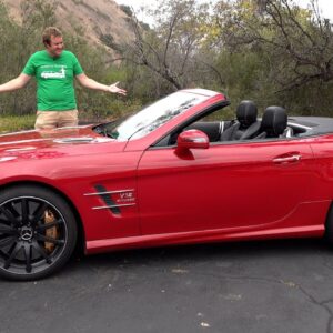 The 2013 Mercedes-Benz SL65 AMG Is a V12-Powered Monster