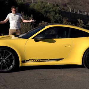 The 2023 Porsche 911 Carrera T Is a GT3 On a Budget